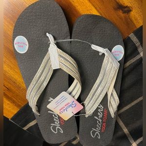 Triple Glitter Lined Flip Flops